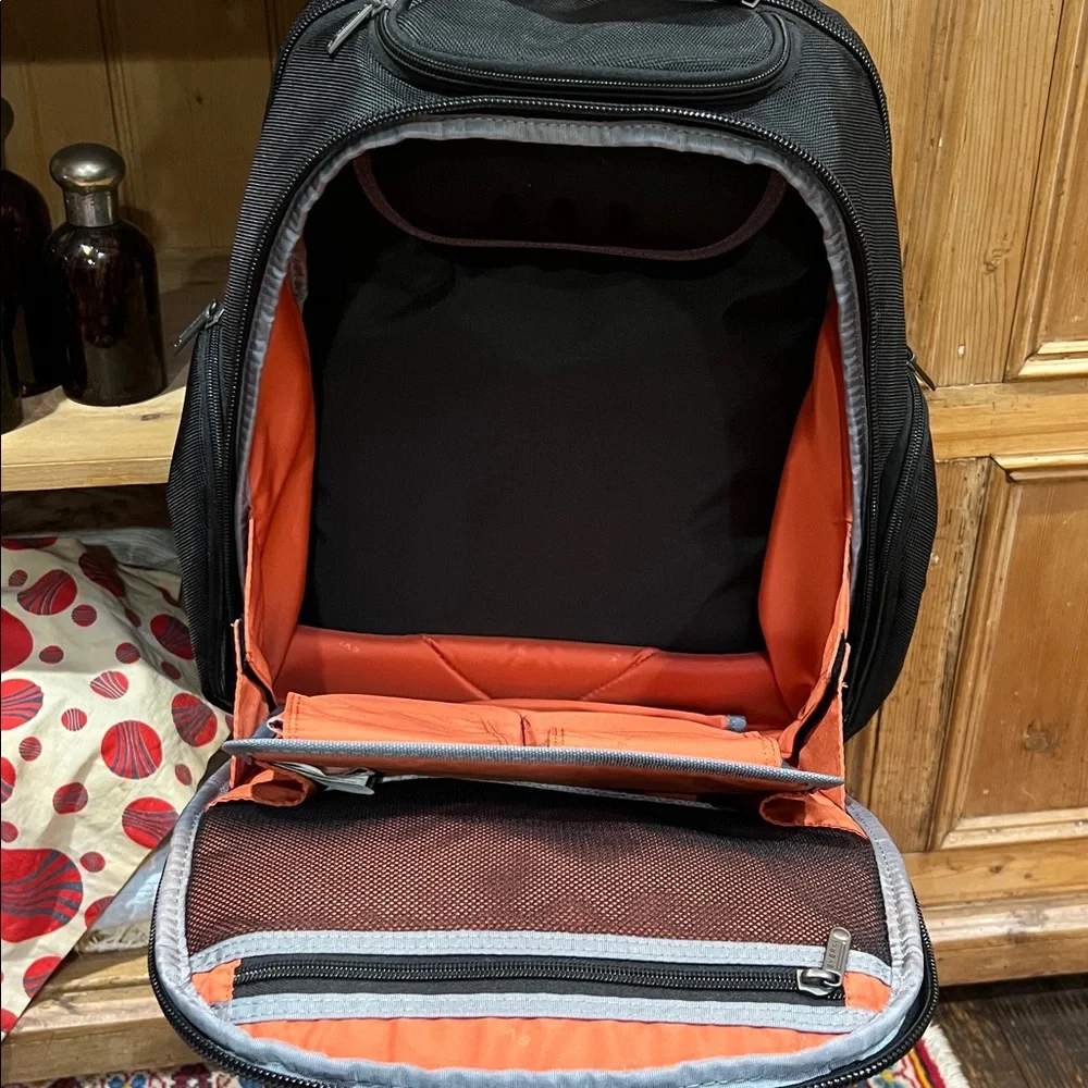 Everki Versa Premium Laptop Backpack